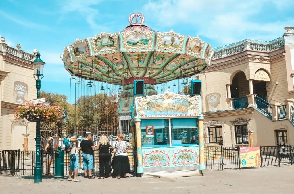 Prater - najlepszy park rozrywki w Wiedniu | Co warto zobaczyć i zrobić