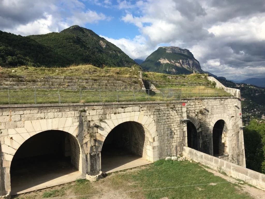 Najlepsze atrakcje w Grenoble, które musisz zobaczyć i przeżyć
