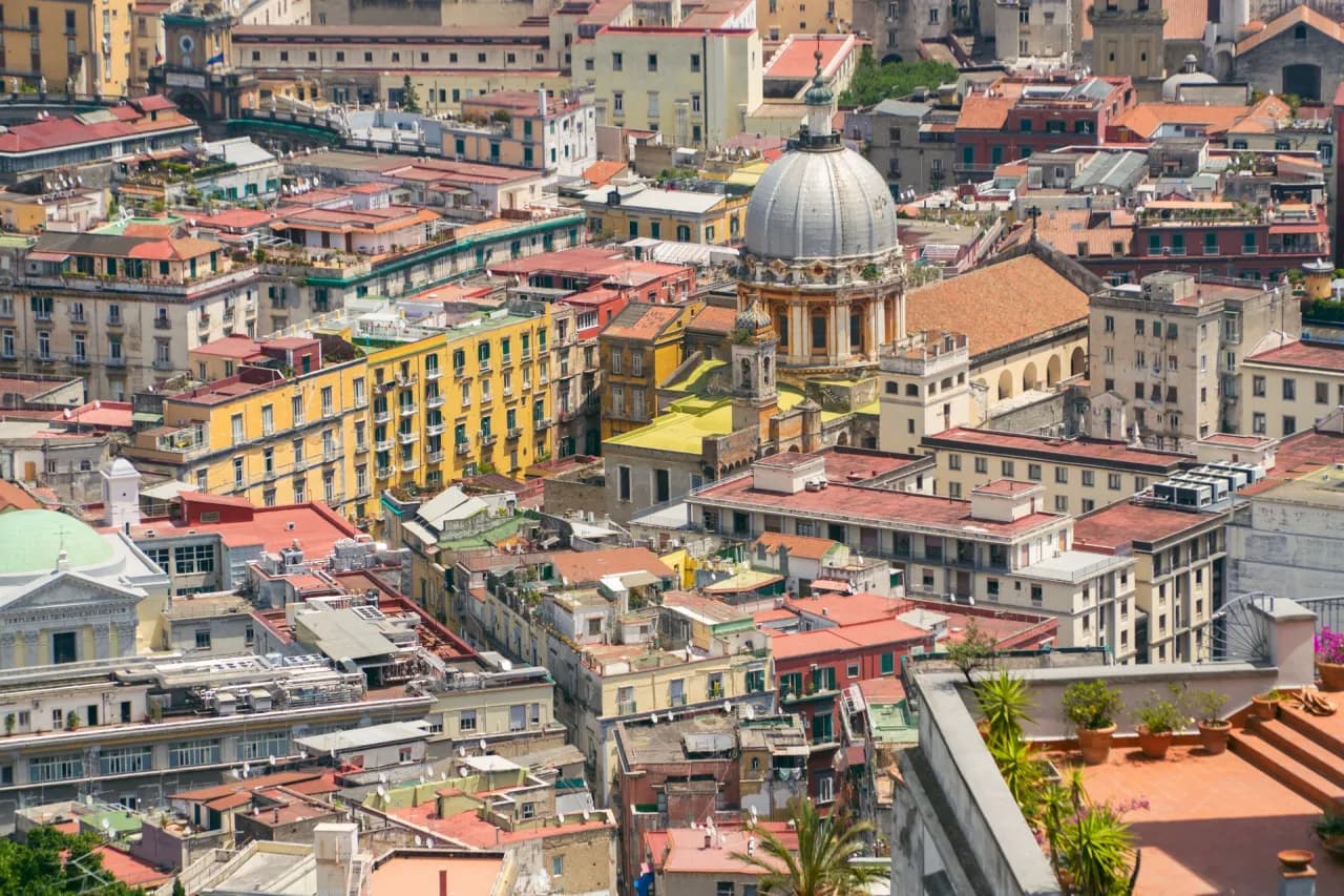 Atrakcje Neapolu 2023 - Co warto zwiedzić i zobaczyć w Neapolu w jeden dzień
