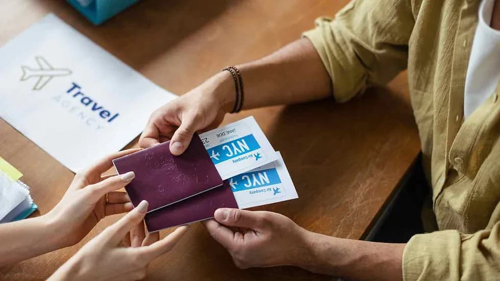 Czy biuro podróży może podnieść cenę wycieczki i jak się bronić?