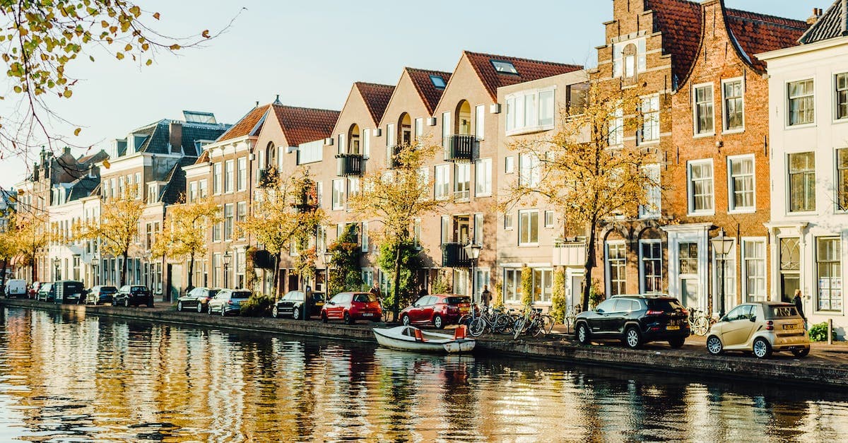 Top 10 atrakcji i miejsc wartych zobaczenia w Holandii | Co zwiedzić