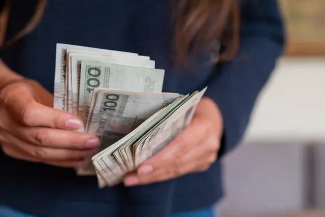 Jak skutecznie odzyskać zaliczkę od biura podróży i uniknąć strat
